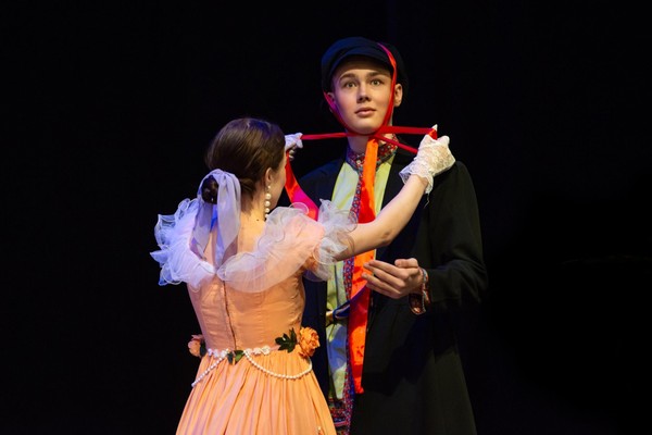 Спектакль-водевиль «Беда от нежного сердца»