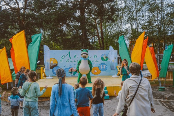 «Ква-ква, идем играть» интерактивная программа для самых маленьких