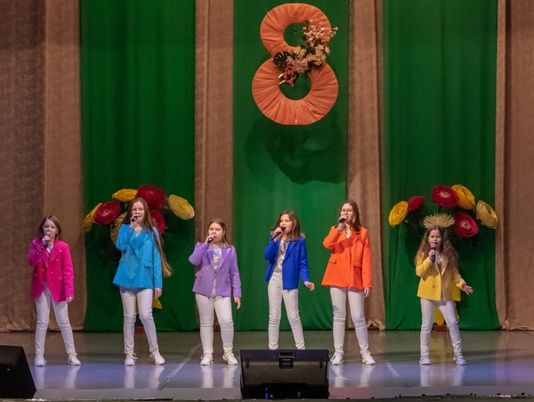 «В ритмах весны»