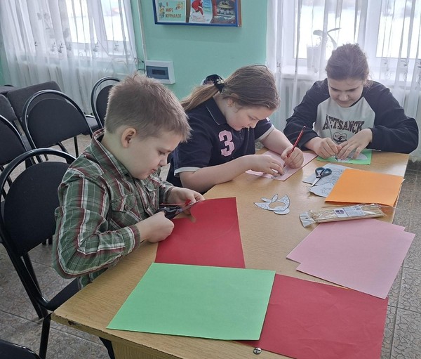 Мастер-класс «Жили-были ёжики, или оригинальная закладка»