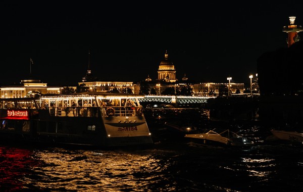 Московский бит на Неве: музыкальное посвящение «Браво» и Валерию Сюткину