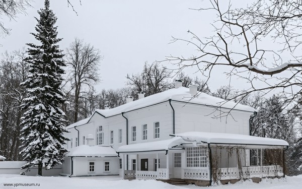Кинолекторий «Усадьбы Льва Толстого: Хамовники, Ясная Поляна» из цикла «Усадьбы и дачи русских писателей»