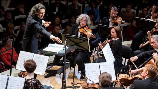 Госоркестр России имени Е. Ф. Светланова, Александр Соловьёв, Ольга Перетятько