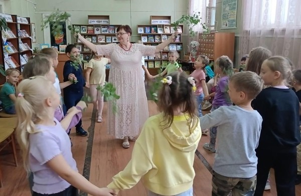 «Семицветик собирает друзей»