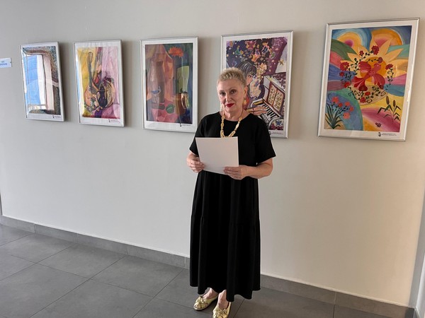 Доклад на тему: «Особенности изучения Полонеза И.С.Бах из нотной тетради А.М.Бах»