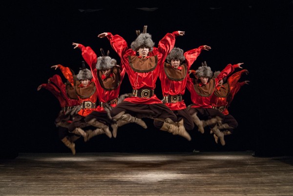 Концертная программа «Над всей землей»