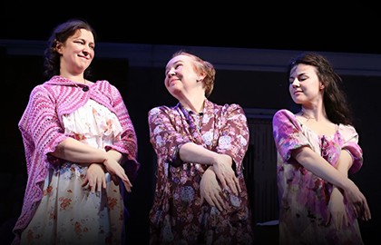 Под одной крышей