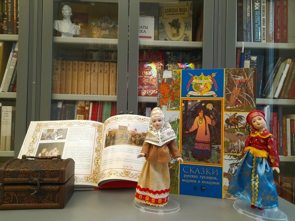 Фольклорные посиделки «Весна на нашей улице»