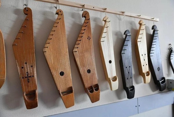 Кантеле, звонче пой, во имя карельской земли святой