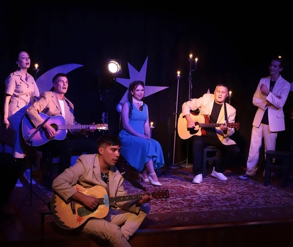 Спектакль «Космический квартирник»