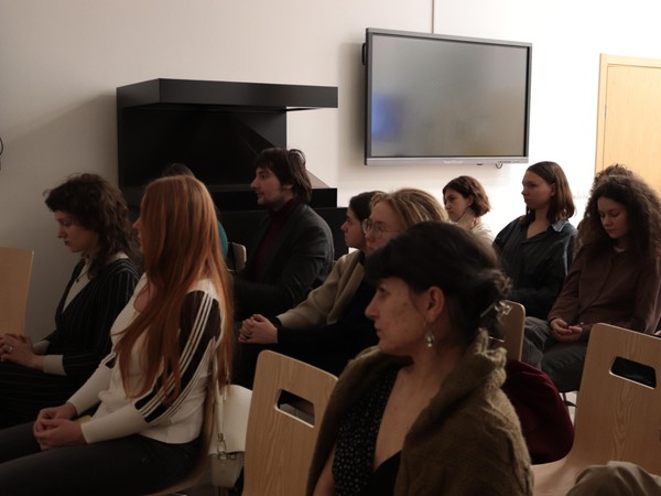 Лекция «Росток органической мысли: Мария Эндер о мире, зрении и изображении»