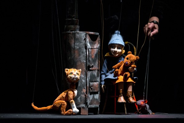 Спектакль «Белолапый»