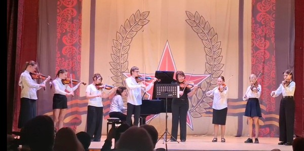 Отчетный концерт учащихся отделения классических инструментов «Звуки весны»