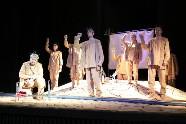 Спектакль «Белый пароход»