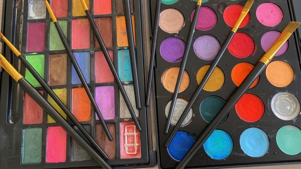 Мастер-класс «Грим: волшебство перед зеркалом»