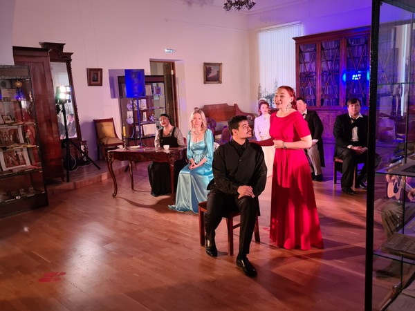 Спектакль «Пушкин жив»