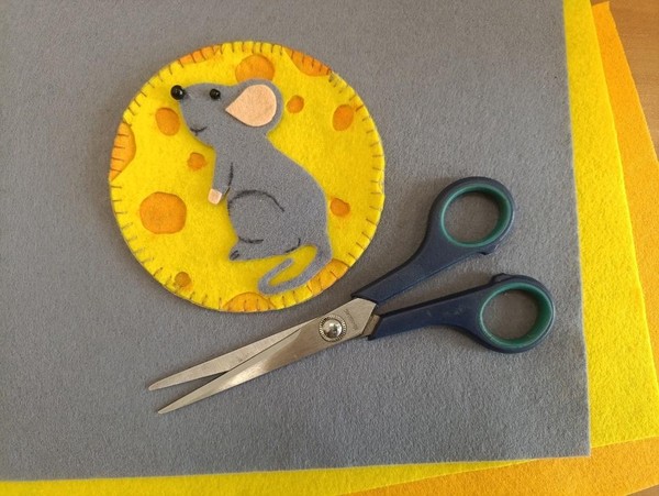 Мастер-класс «Фетровая подставочка»