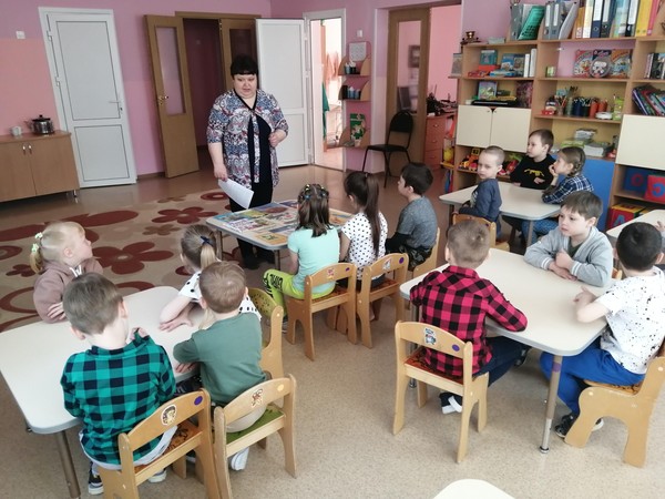 Громкие чтения «Веселое стихотворение»