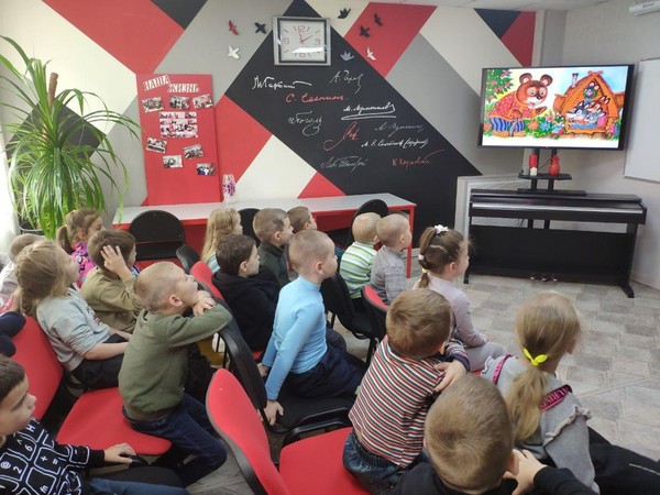 Литературное путешествие «Сказки Карелии: волшебство северного края»