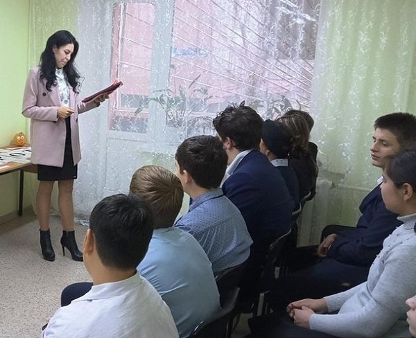 Час информации «Крым – капелька России»