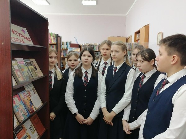 «Стихи объединяют мир»: проект «Литературная среда»