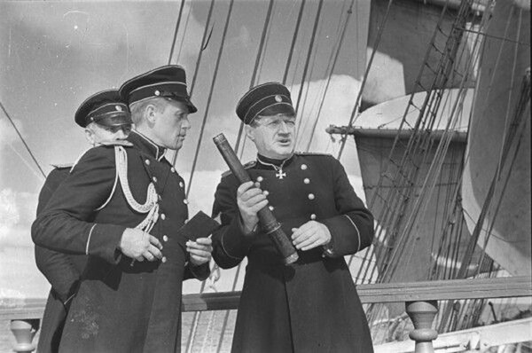 Кинопоказ исторической киноэпопеи «Адмирал Нахимов»