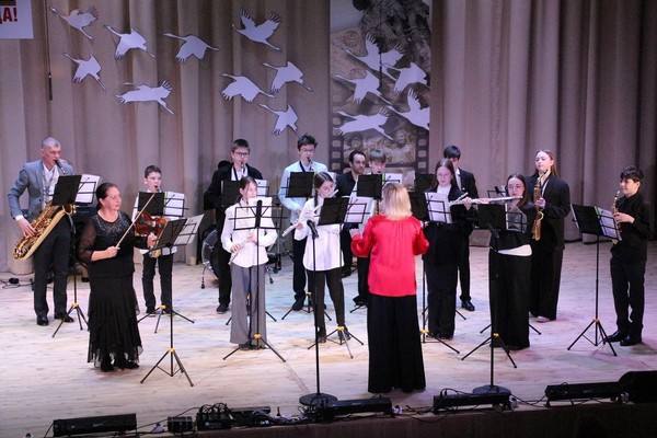 Концерт отдела духовых и ударных инструментов «Дыхание весны»