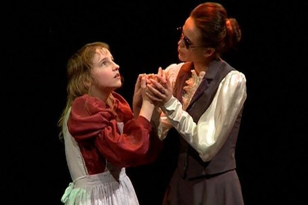 Спектакль «Сотворившая чудо»