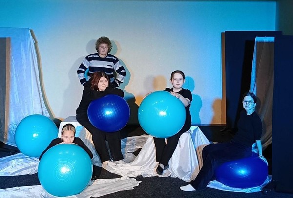 Спектакль «Летучкина любовь или 33 подзатыльника»