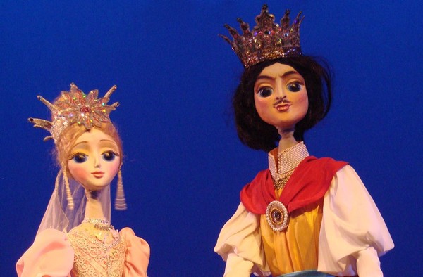 Спектакль «Аленький цветочек»