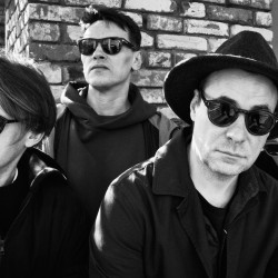 Евгений Цыганов и группа «Ме4та»