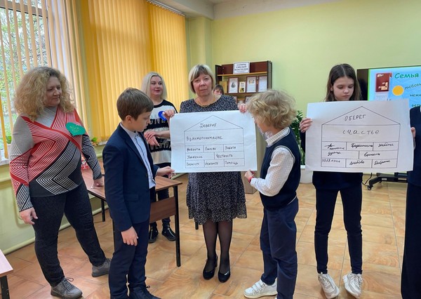 Просветительская беседа «Современная семья – территория здоровья»