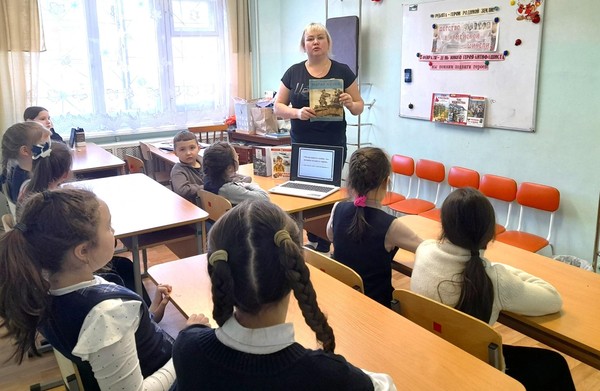 Литературный праздник «Библиотека, книжка, я-вместе верные друзья