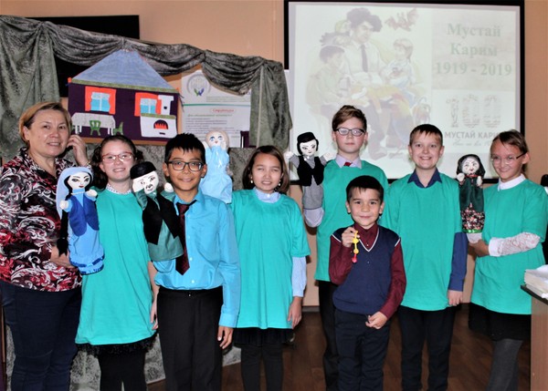 Постановка спектакля кукольного театра книги «Волшебная лампа»