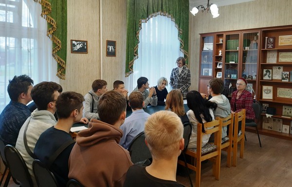 Диспут «Семейные традиции: нужны ли они?»