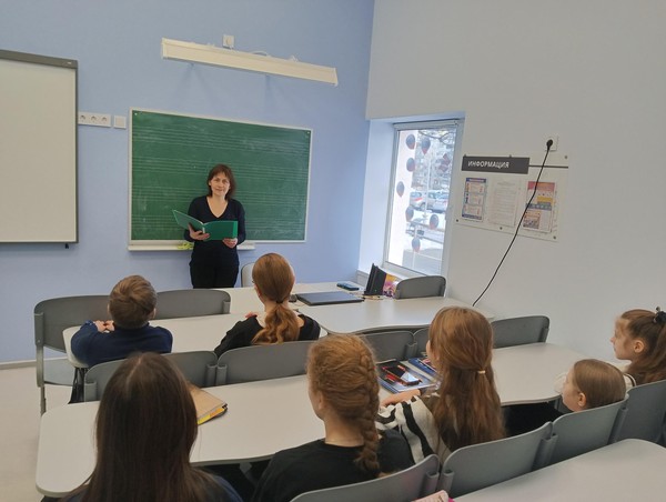 Лекция «Лирическое обаяние»