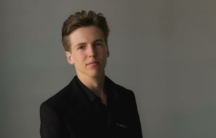 Арсений Сурин представляет: студенческий рок-фестиваль