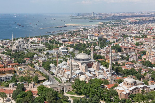 Полёт на вертолёте над Стамбулом