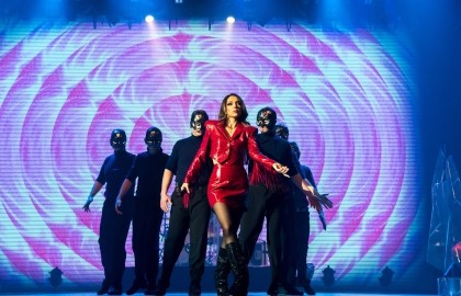 Легендарные хиты «Enigma», Sandra, «Gregorian» в шоу «Mirror of Enigma»