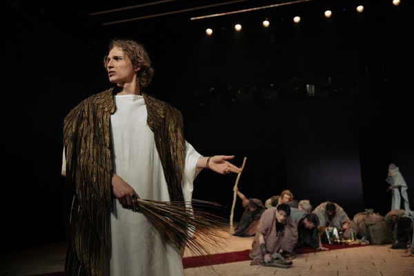 Наталья Молева