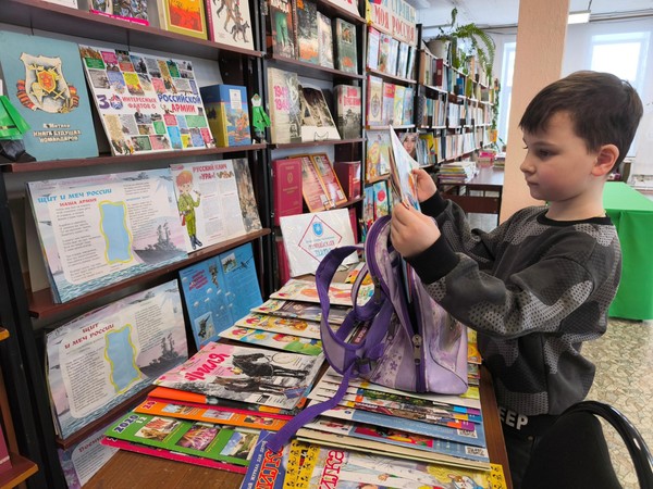 Выставка из цикла «Такие разные и одинаковые: Праздники народов Марий Эл»