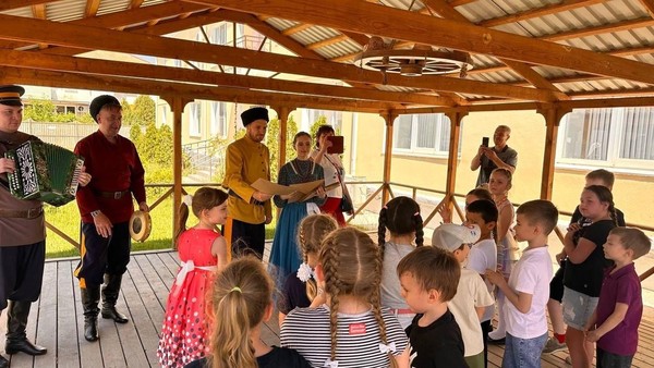 Прием заявок на участие в интерактивной программе «Пасхальные забавы»