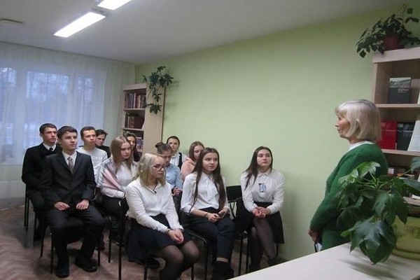 Познавательный час «Наследие химика Менделеева»