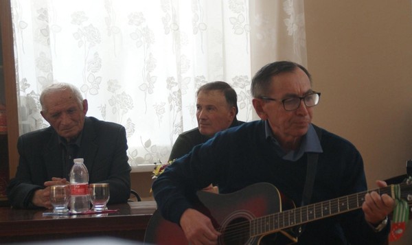 Поэтические посиделки «Поэзия нам дарит красоту»