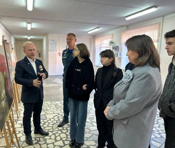 Творческая встреча с художниками Чередовыми и открытие выставки «В мире детства»