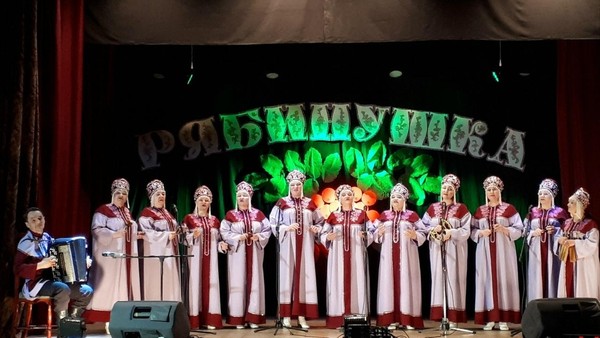 Отчетный концерт народного коллектива, хора ветеранов «Рябинушка»