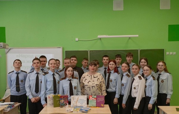 Поэтический вечер «Когда строку диктует чувство»