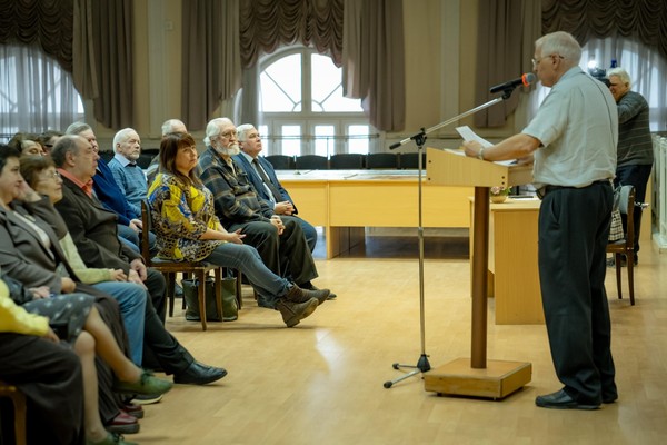 Презентация книги И. Свеженцева «Русское мифотворчество»