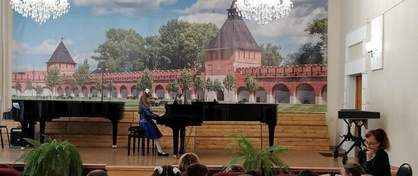 Городской конкурс «Нескучная классика»