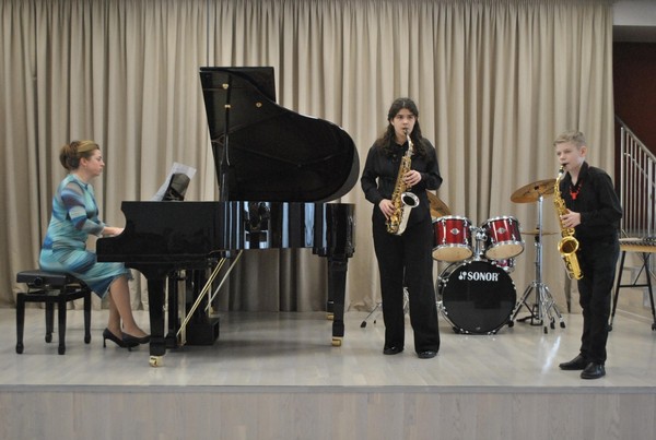 Концерт «Музыка весны» учащихся духового отделения